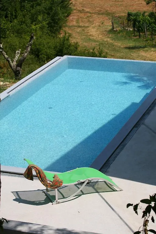 Le Grand Cru Villa Motovun 0*,  Croatia